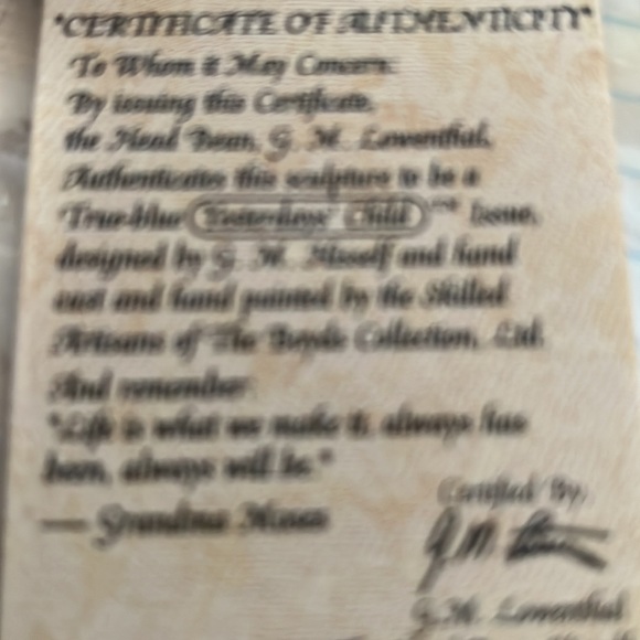 NIB Set Of 5  The Original Yesterdays Child Figurines - Picture 7 of 12